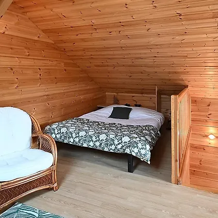 بيت للعطل Bois Cosy - Climatise - Piscine Privee *